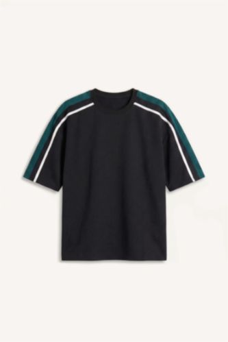 Men Black Loose Fit Short Sleeve T-Shirt