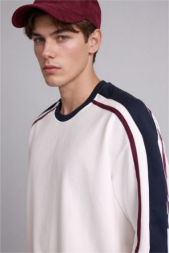 Erkek Ekru Loose Fıt Kısa Kollu Tişört