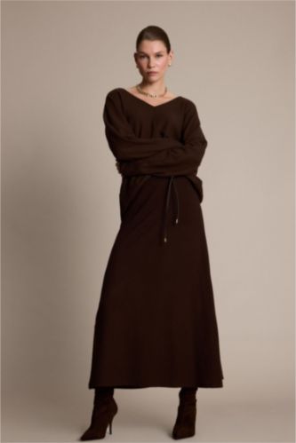 Normal Bel Kemerli Midi Etek