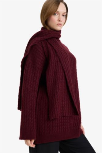 Regular Fit Atkı Detaylı Triko Kazak Tunik