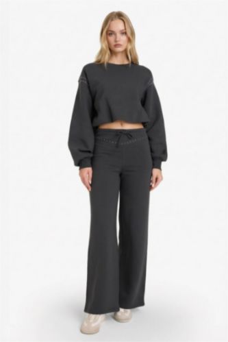 Straight Fit Beli Bağcıklı Geniş Paça Eşofman Altı