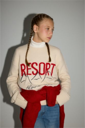 Girl Regular Fit Crew Neck Pullover
