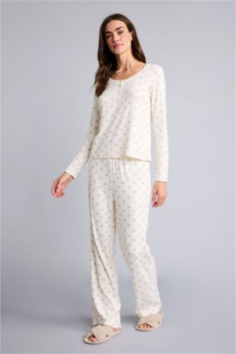 حريمي بيج فاتح طقم قصة عادية كم طويل - قطعتين