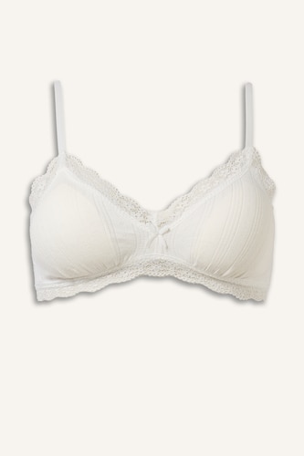 Woman White Fall in Love With Lace Bra