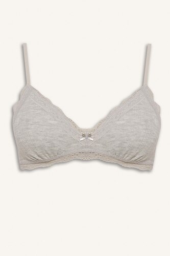 Bralette with removable cups and lace details