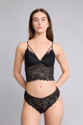 حريمي أسود كلوت دانتيل برازيلي