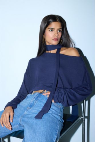 Loose Fit Kayık Yaka Tişört