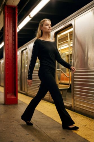 Woman Anthracite Flare Fit Trousers