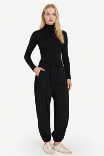 نساء أسود بنطرون باريل فيت