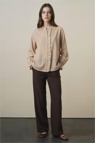 Woman Brown Regular Fit Trousers