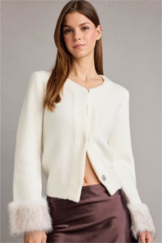 Bisiklet Yaka Suni Kürk Detaylı Hırka