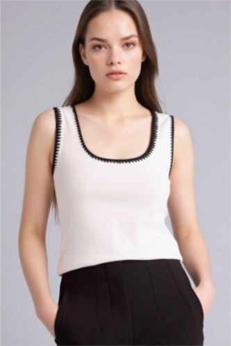 Женщины Бежевый Майка приталенного кроя с круглым вырезом из рибаны для женщин