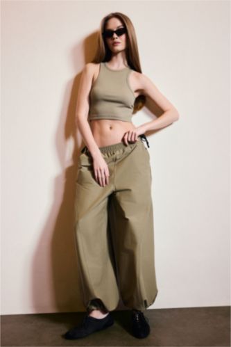 WOMAN Khaki Balloon Fit Double Pocket Regular Waist Trousers
