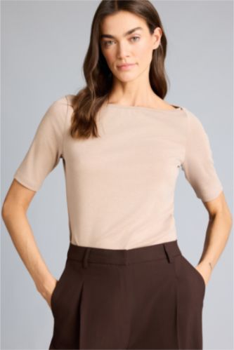 Женщины Песочный Футболка Slim Fit в рубчик с вырезом лодочка