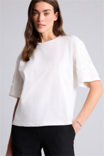 Woman Ecru تيشيرت نص ردن قصة مريحة وياخة مستديرة