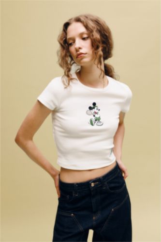 Kadın Kırık Beyaz Dısney Mıckey & Mınnıe Fıtted Nakışlı Tişört