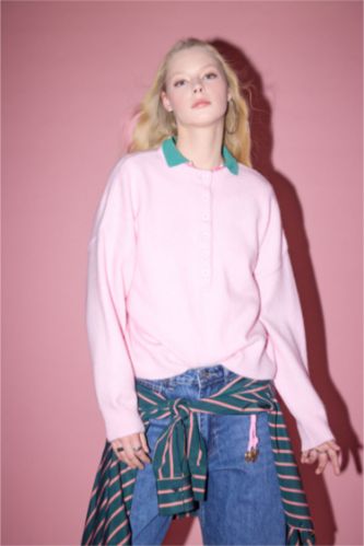 Kadın Açık Pembe Regular Fıt Bisiklet Yaka Triko Kazak