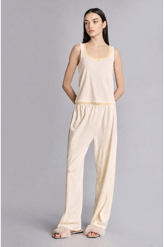Kadın Açık Sarı Regular Fit Askılı 2'li Pijama Takımı