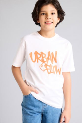 BOYS & TEENS White Regular Fit Printed Short Sleeve T-Shirt