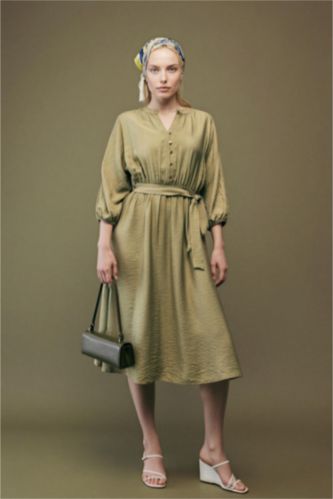 Kadın Zeytin Yeşili Kaçık Yaka Yarım Kol Elbise