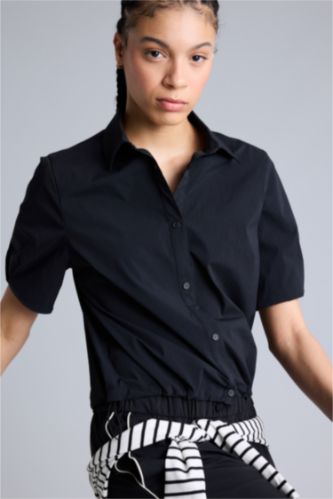 Kadın Siyah Kısa Kollu Gömlek