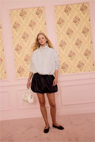 Kadın Siyah Balloon Fıt Normal Bel Tafta Mini Etek