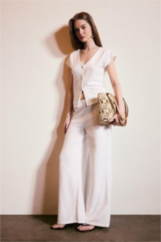 Woman Ecru Wide Leg Trousers