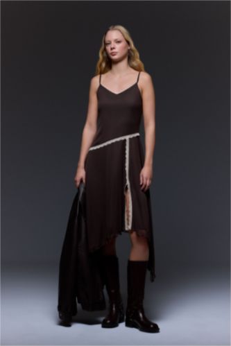 Woman Brown Asymmetric Heart Collar Tulle Midi Dress