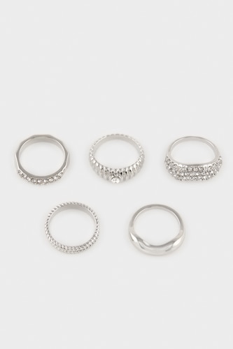Woman 8 piece Ring