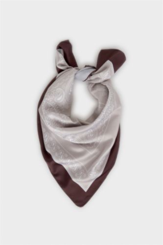 Kadın Bej Kadın Şal Desenli Saten Şal