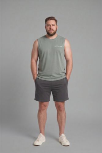 Man Mint Boxy Fit Printed Crew Neck Sleeveless Tank Top