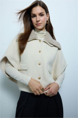 Woman Ecru Overshirt Fit Cardigan