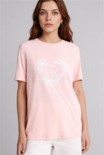 Woman Light Pink تيشيرت نص ردن فلورال قصة عادية وياخة مستديرة