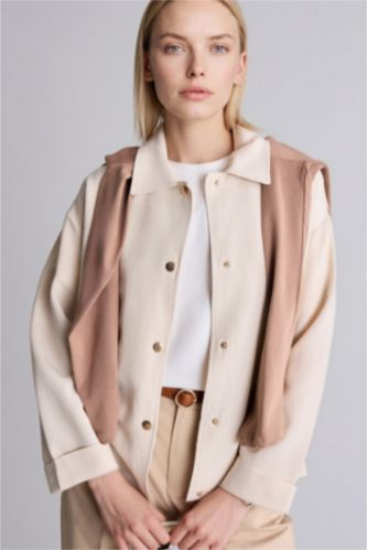 Kadın Doğal Açık Bej Regular Fıt Gömlek Yaka Keten Karışımlı Uzun Kollu Gömlek