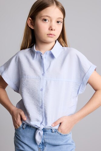 Girls & Teens Light Blue قميص بناتي قصة عادية
