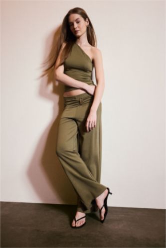 نساء كاكي فاتح بنطرون وايد ليج برجل واسع