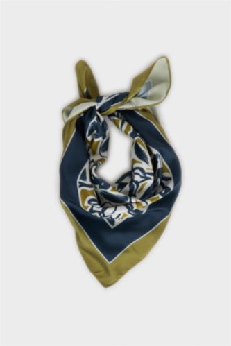 Kadın Yeşil Kadın Desenli Saten Fular