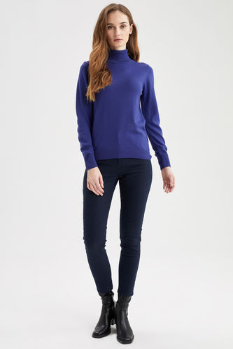 Basic Long-Sleeve Turtleneck Sweater