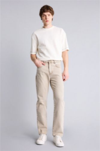 Man Beige Straight Fit Trousers