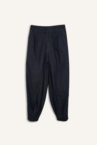 Afra x Defacto Balloon Fit High Waist Jeans