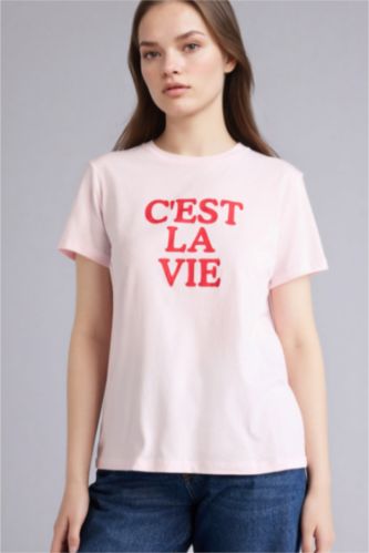 Kadın Açık Pembe Slogan Baskılı Penye Kısa Kollu Tişört