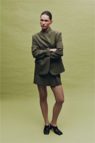 Woman Khaki Normal Waist Regular Hem Shorts