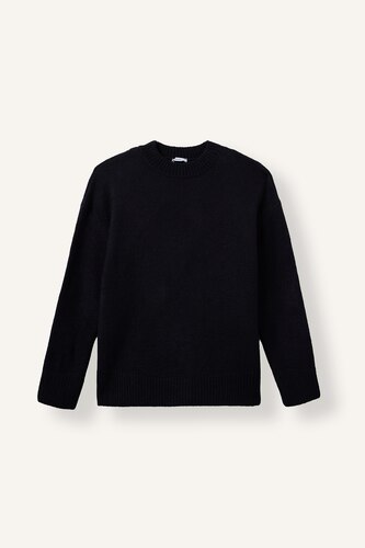 Woman Black Oversize Fit Pullover