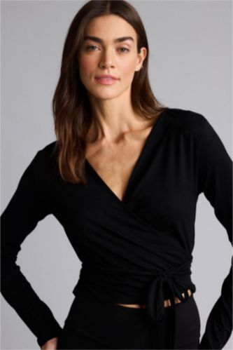 Kadın Siyah Regular Fıt Uzun Kollu Üst