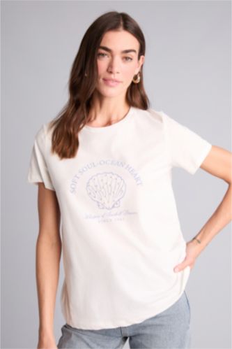 Kadın Ekru Regular Fıt Bisiklet Yaka İşlemeli Kısa Kollu Tişört
