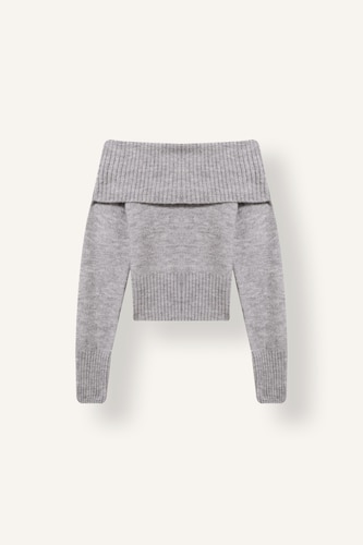 Slim Fit Off-Shoulder Pullover