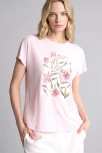 Woman Light Pink Short Sleeve T-Shirt