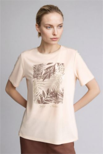 Kadın Açık Taş Regular Fıt Kısa Kollu Tişört