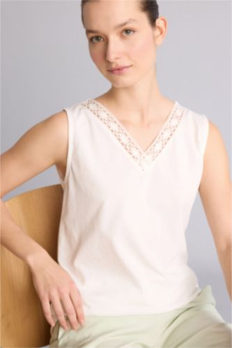 Kadın Ekru Relax Fıt V Yaka Atlet