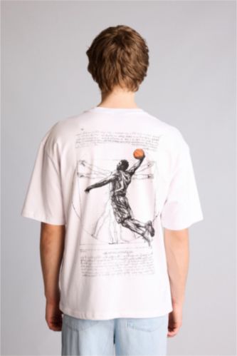 Erkek Beyaz Leonardo da Vıncı Boxy Fıt Slogan Desenli Tişört